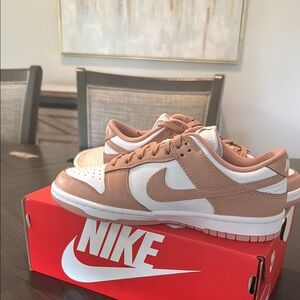 Womens Nike  White/Rose WHISPER Sneakers